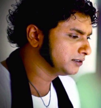 Surendra Perera Songs MP3 | Surendra Perera Sinhala Songs ~ songhub.lk